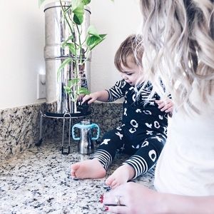 Rags to Raches Romper XOXO 2T